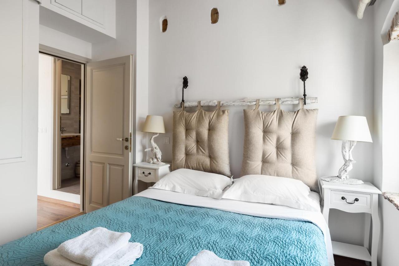 Sky Loft Corfu Old Town Apartments ภายนอก รูปภาพ