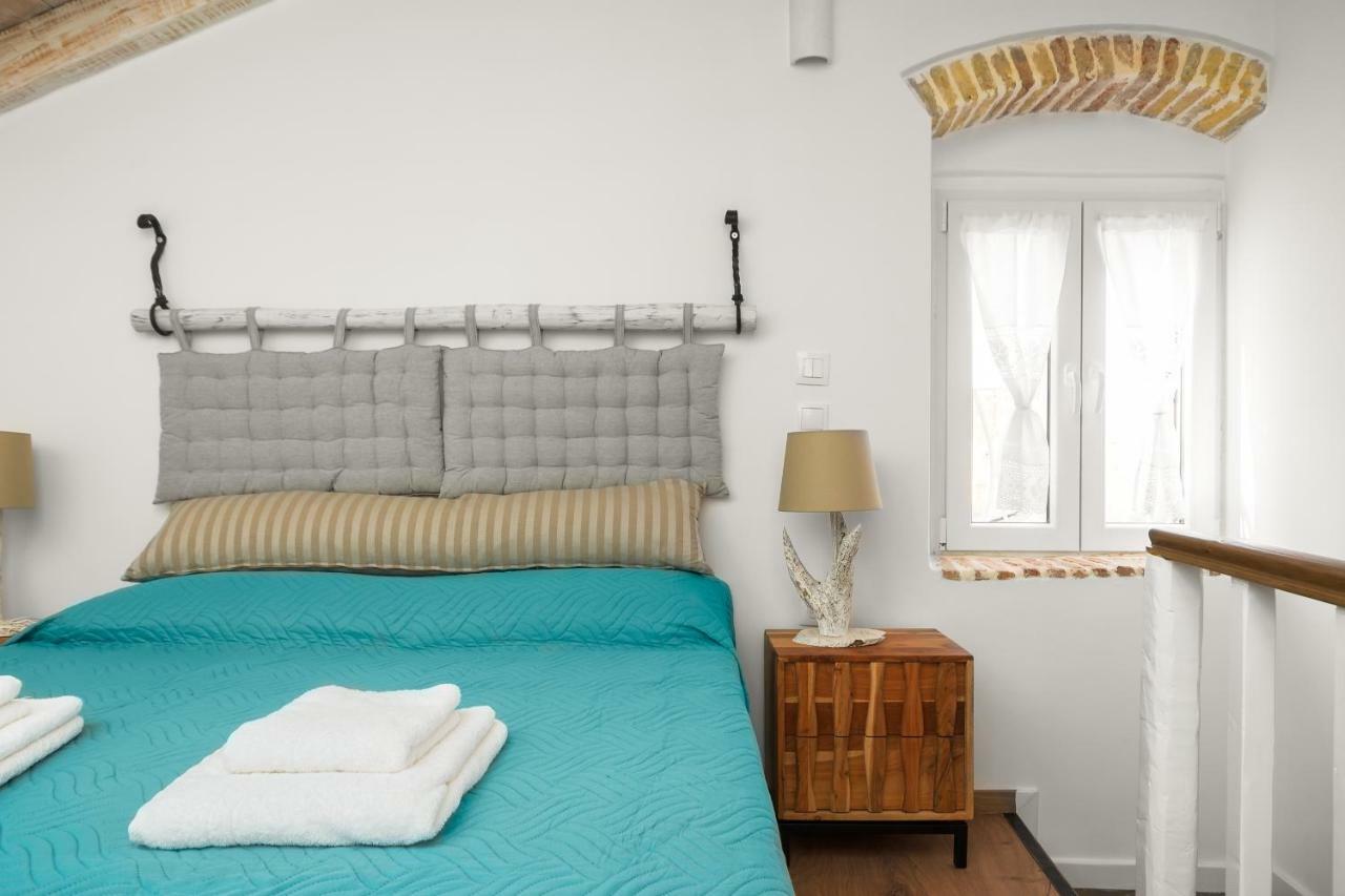 Sky Loft Corfu Old Town Apartments ภายนอก รูปภาพ
