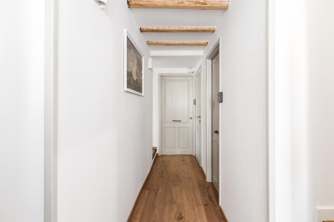 Sky Loft Corfu Old Town Apartments ภายนอก รูปภาพ